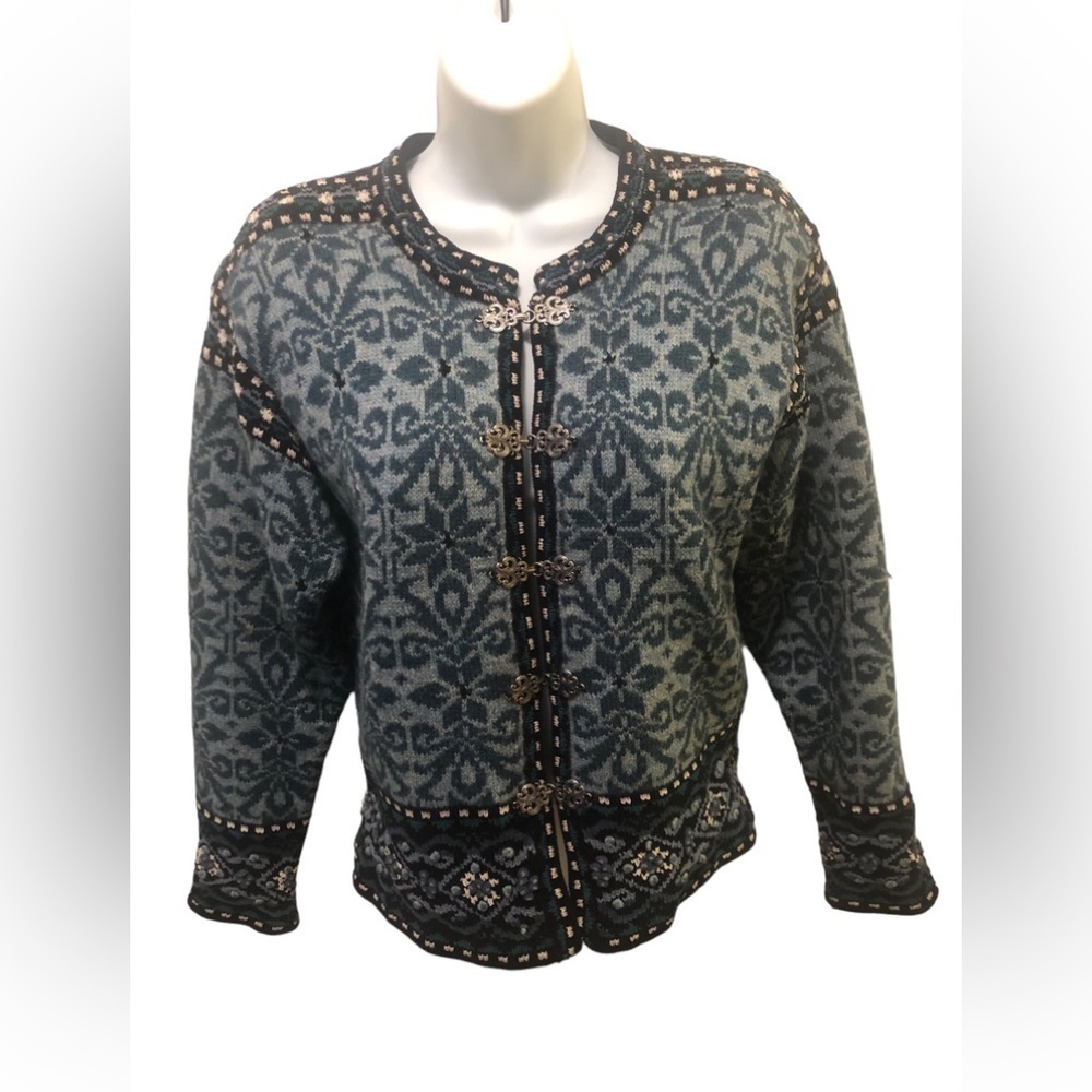 Icelandic Design Scandinavian Wool Cardigan Sweater S Blue Silver Clasps Fall